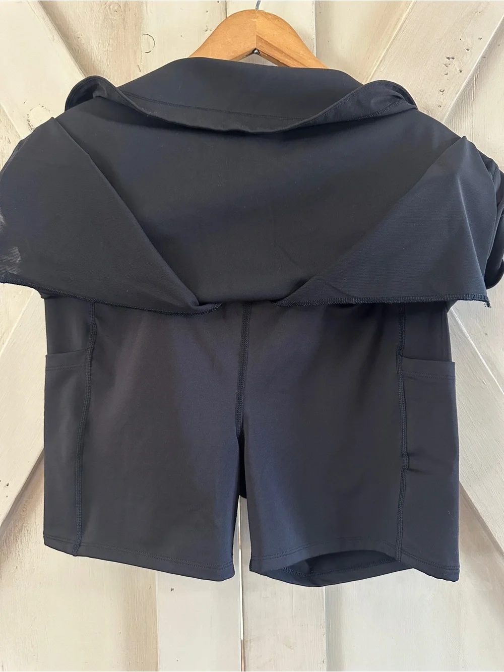 Athleta Fairway Golf Skort 18” Black Size M – Zip Pockets